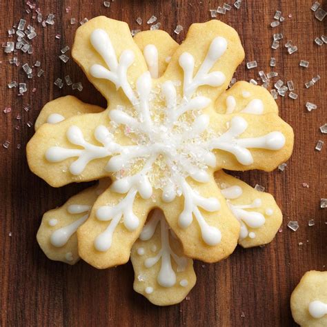 Snowflakes and laughter make the perfect winter recipe!